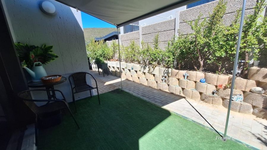 2 Bedroom Property for Sale in Island View Western Cape